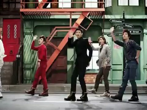 SHINee - Hello [New MV]