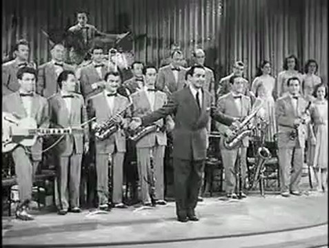 Orchestre de Jacques Hélian (1950-n&b)-ginette garçin la musique ...