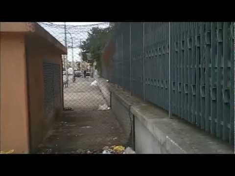 Aversa (CE) - Barriere architettoniche da comica (25.09.12)