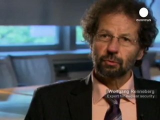 Sous-marins russes immergés, cauchemar des experts...