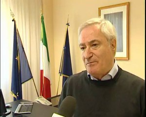 MATERA: LE EMERGENZE OCCUPAZIONALI 26-9-2012