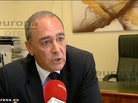 Echevarría: La situación a dependientes es catastrófica