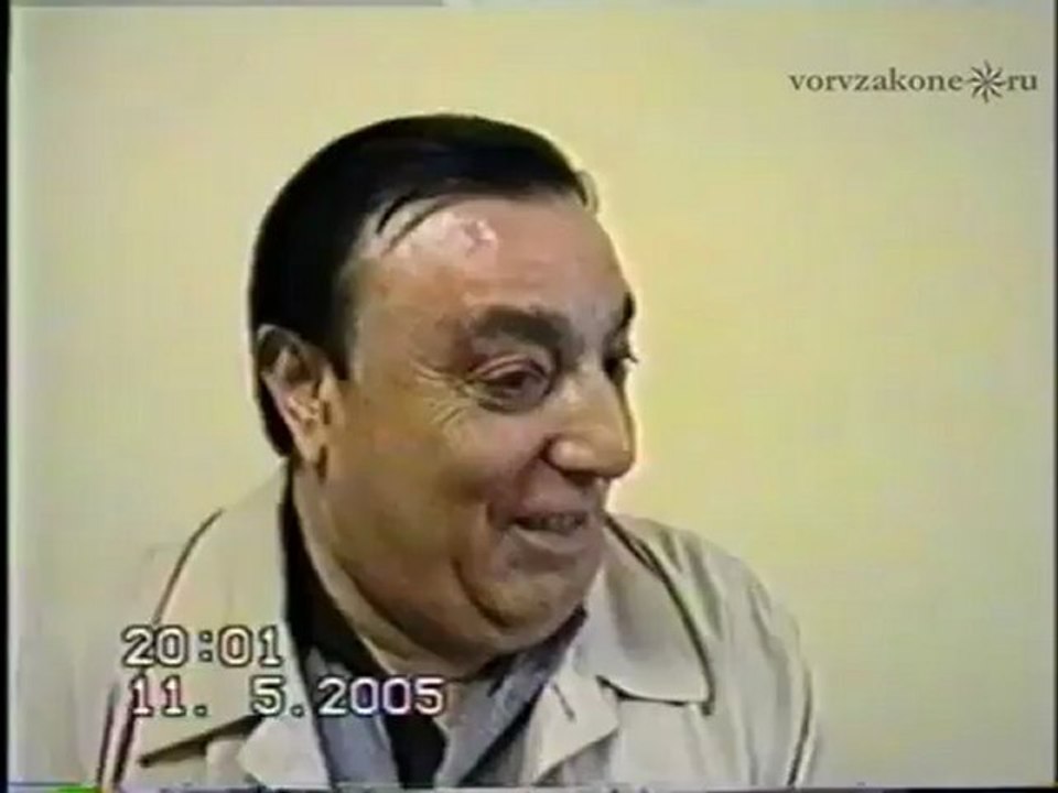Дед Хасан- 50 лет стажа, не могу же быть рабочи...