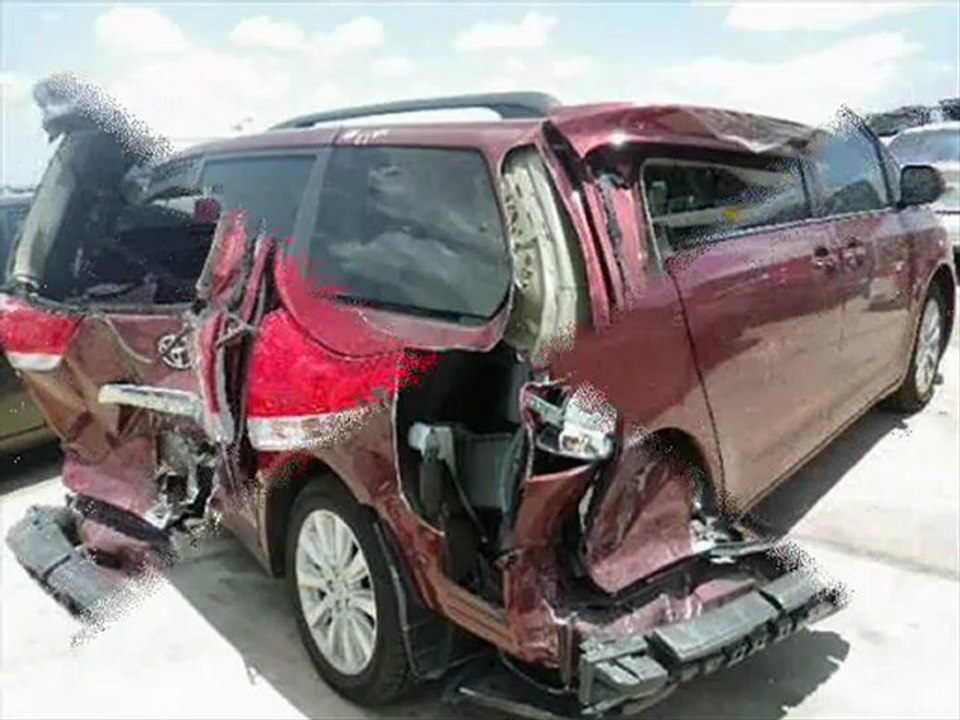 For Export Salvage 2012 Toyota Sienna XLE