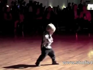 Je suis la coqueluche