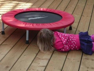 Trampolines Should be Banned as Dangerous for Kids, Say Pediatricians