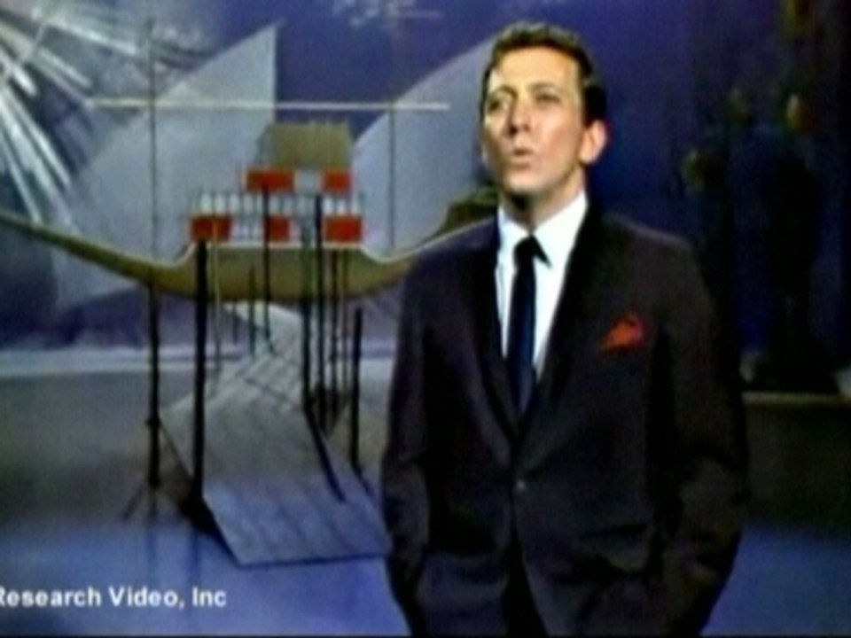 Andy Williams dies, Pink tops charts