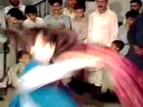 Afghan Very Nice mast Girl Attan Dance 2012