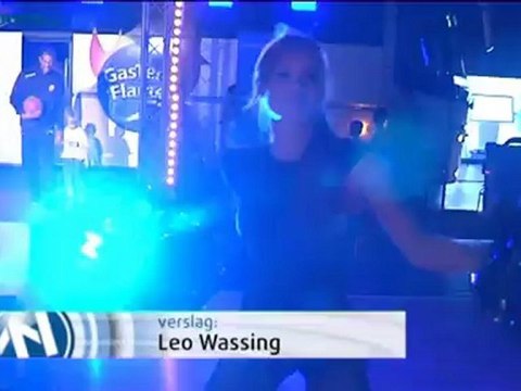 FLames-spelers presenteren zich aan publiek - RTV Noord