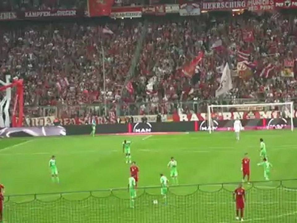Torjubel 2:0 Mandzukic - FC Bayern gegen Wolfsburg 25.09.2012