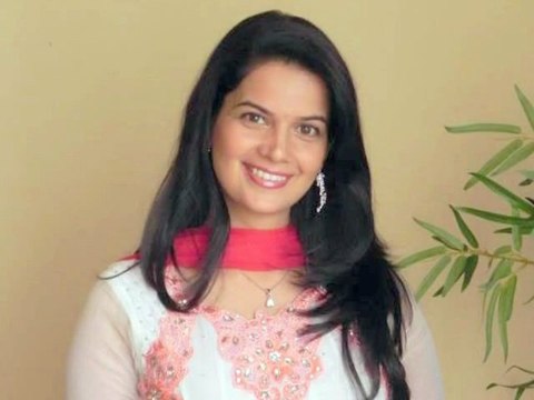 Model Turned Actress Meeta Sawarkar's Successful Career Graph! - Marathi News