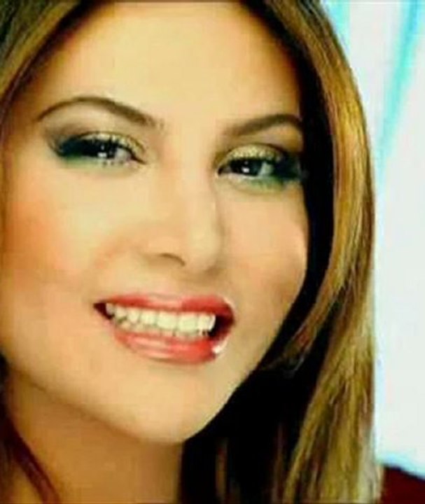 Ebru Yaşar - Mutluluklar Dileriz - 2011 wWw.SesliAtlas.Com