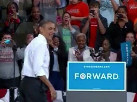 Chine: Barack Obama ironise sur Mitt Romney