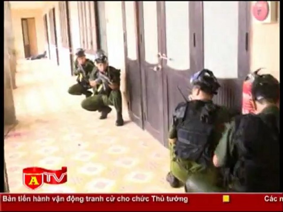 ANTÐ -CATP Hà Nội diễn tập phòng chống khủng bố