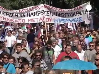 Greek government struggles to agree new cuts