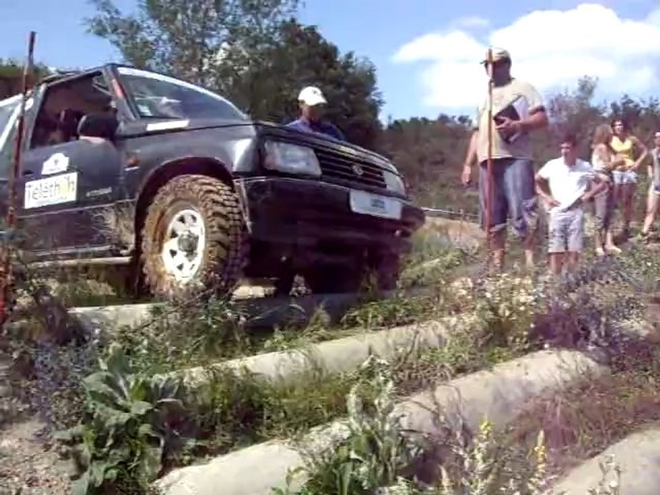 Monique Chaverot Suzuki Vitara TRIAL 4x4 Rasso Suzuki ZUK DAYS 2012 IMG_4937
