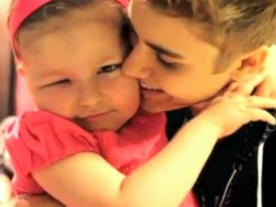 Justin Bieber Mourns The Death Of 6 Year Old Fa...