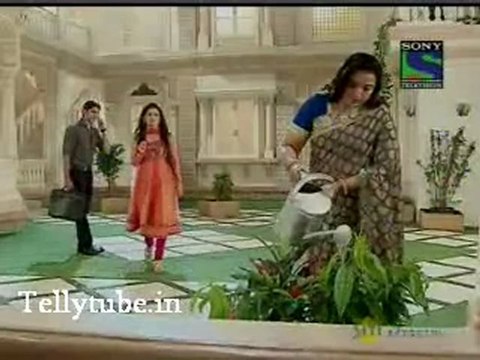 Love Marriage Ya Arranged Marriage - 27th September 2012 Part 3