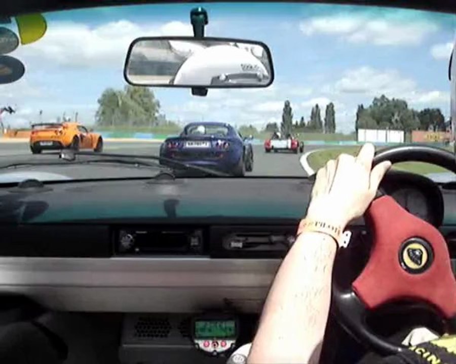Lotus Elise Sport 160 à Magny-Cours