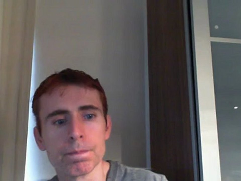 Wiwi égratigne "immortels" de Dominique A