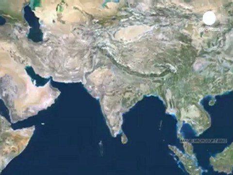 Nepal'de dağcıları taşıyan uçak düştü: 19 ölü