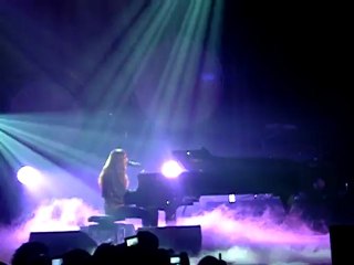 Birdy Skinny Love Live @ Zénith de Nantes