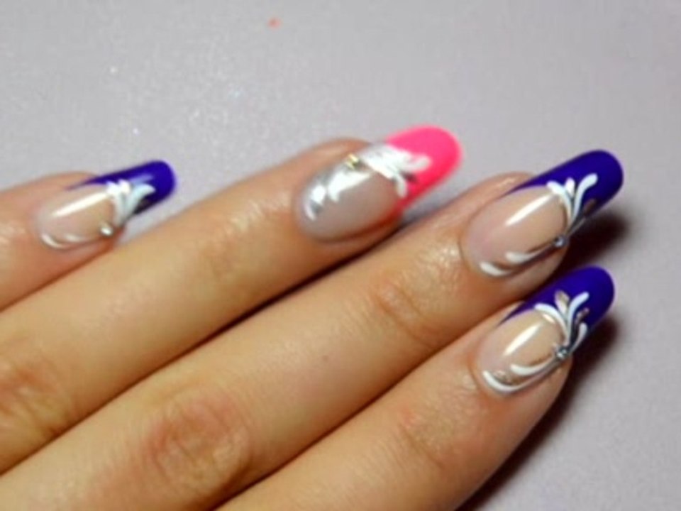 Nail art facile 100% vernis au liner !