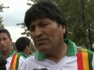 Evo Morales y Bachelet: unidos deportivamente contra la violencia machista