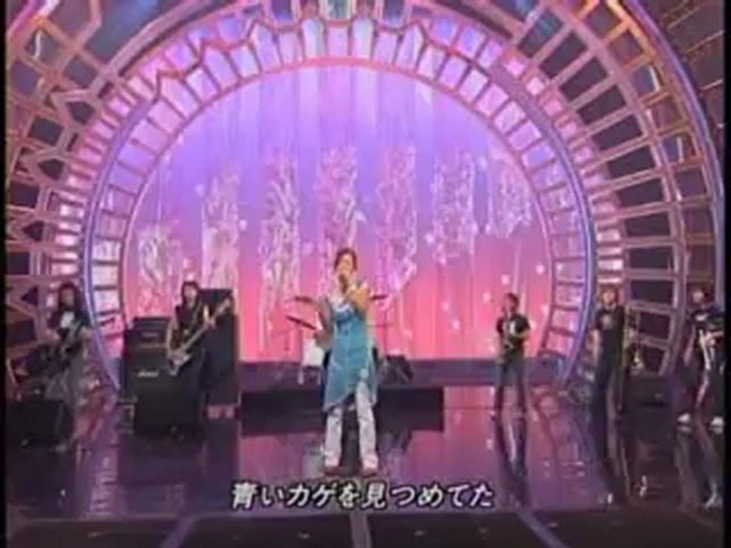 ⁣Aya Ueto - 2004.07.17 ~ Afuresou na Ai, Daite ~ Pop Jam