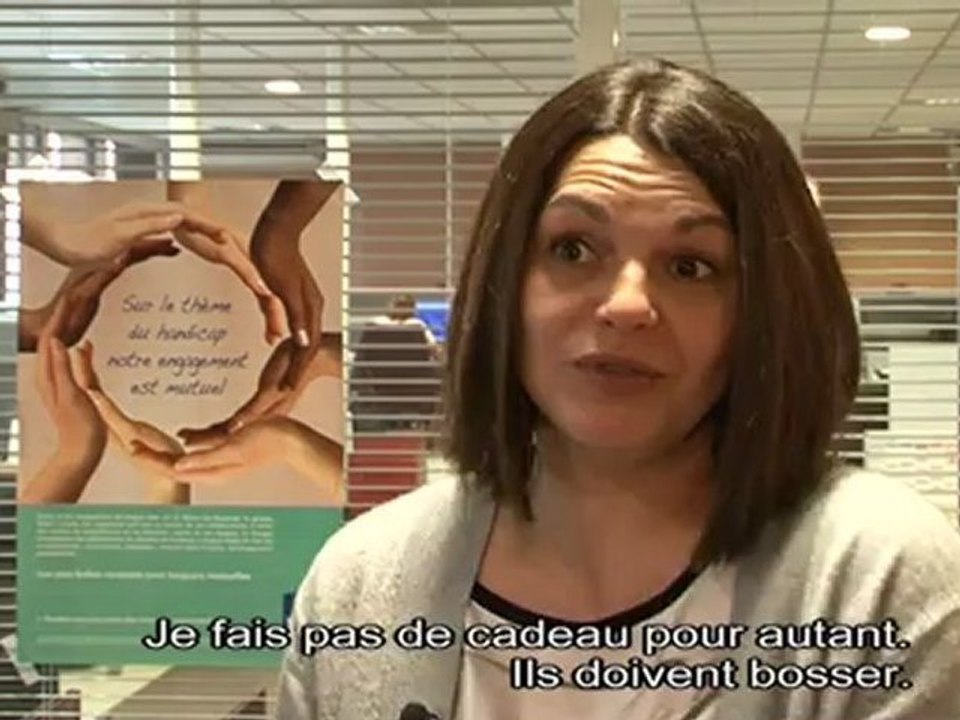 La Macif présente sa plateforme téléphonique de Marseille (Macif)