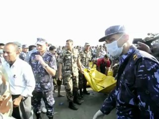 Queda de avião deixa 19 mortos no Nepal