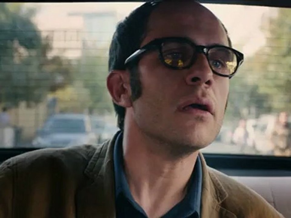 Une famille respectable, Bande annonce, sortie le 31 octobre 2012