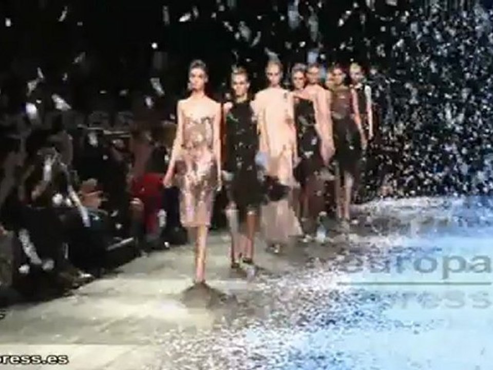 Nina Ricci presenta su colección con detalles de España