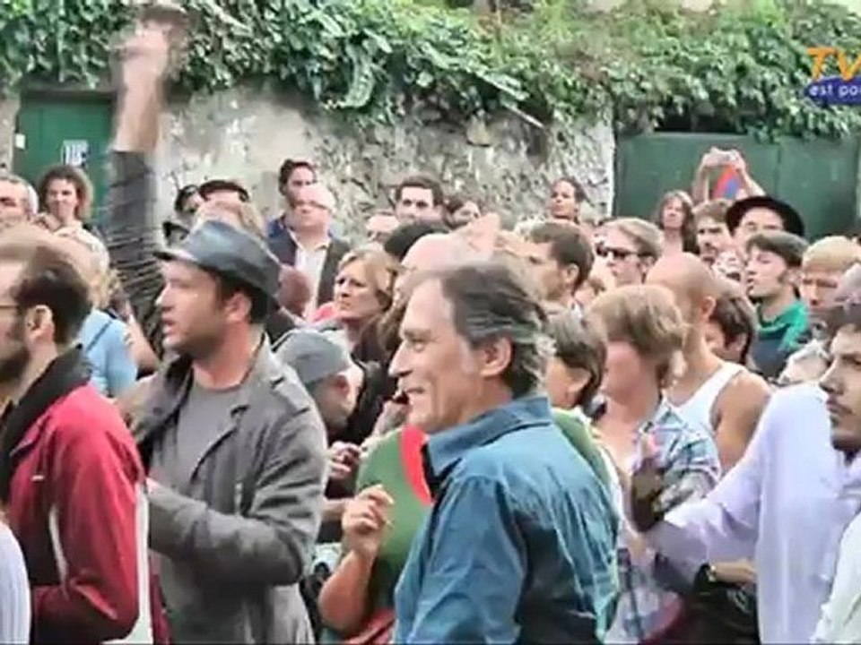 Jazz manouche rue Saint-Antoine