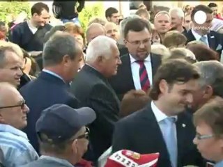 Çek Cumhurbaşkanı Klaus'a suikast girişimi