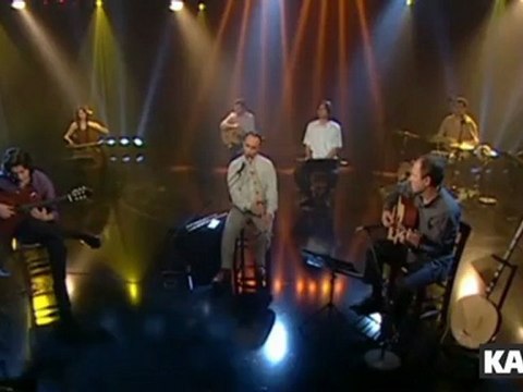 Grup Yansımalar - Uzakta