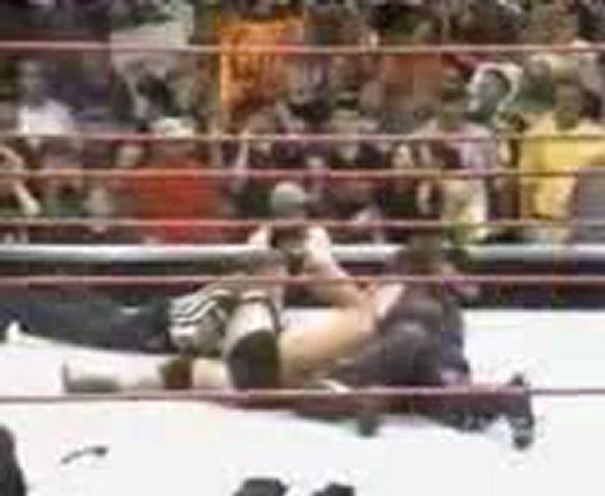 The Undertaker vs Stone Cold Steve Austin WWF Championship