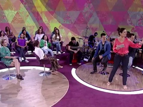 Encontro com Fátima Bernardes 28/09/12 Empregada de Filipe Miguez foi uma das inspirações para a Penha