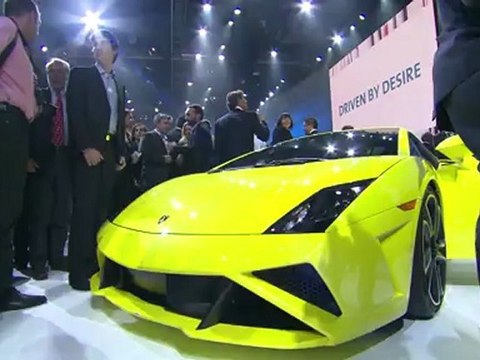 Autosital - Clip officiel Lamborghini au Mondial de Paris 2012