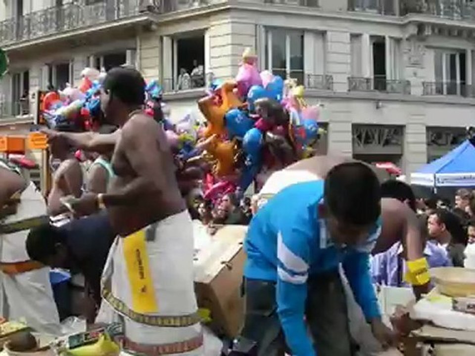Paris - La Chapelle - Fête de Ganesh (1/12)