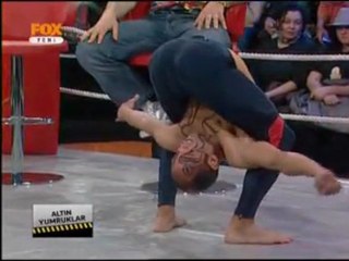 Lastik adam ilker çevik FOX TV Altın yumruklar