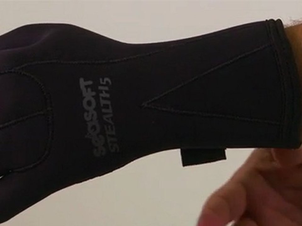 60:Second ScubaLab - Seasoft Stealth Gloves