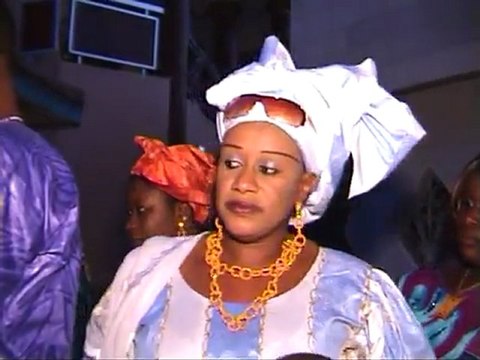 ISLAM DIAKHA SAKHO KOUNDA TOUBA 2011.MPG - YouTube