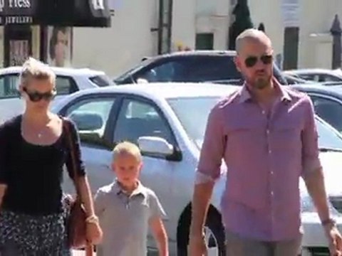 Reese Witherspoon Is Pregnant Again!