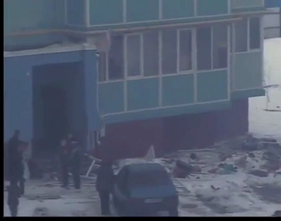 взрыв газа в доме(strangeworlds.at.ua)