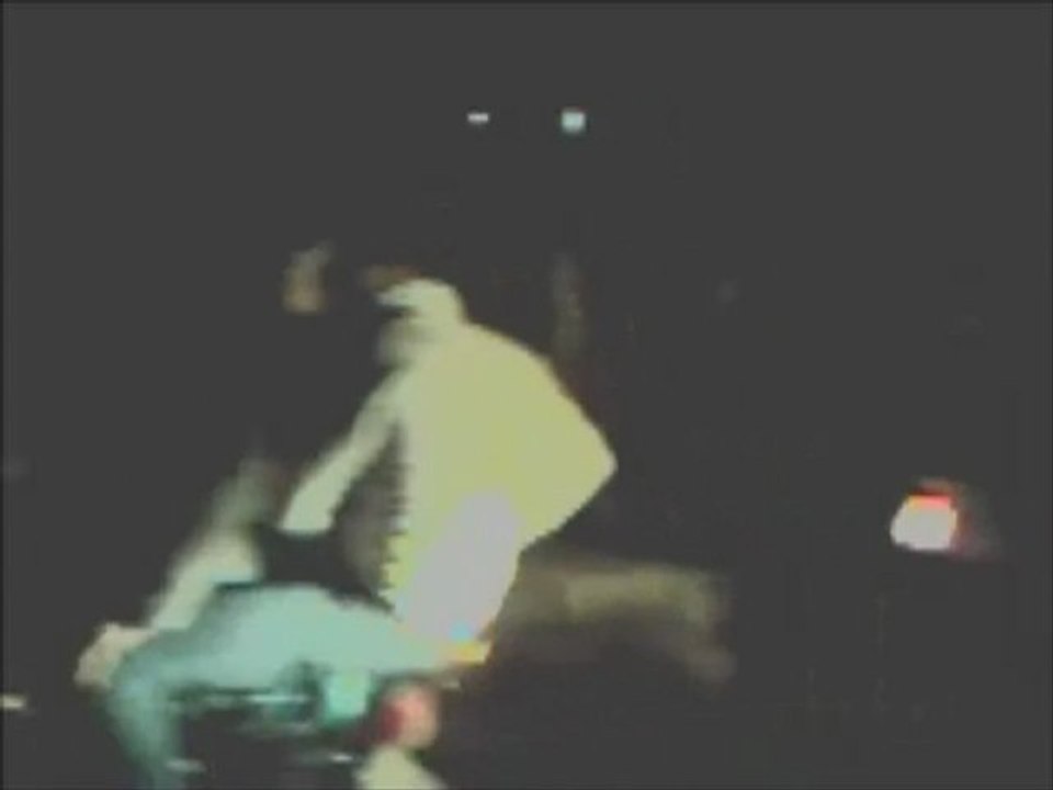 فري برس درعا مظاهرات مدينه نوى 21 3 2011