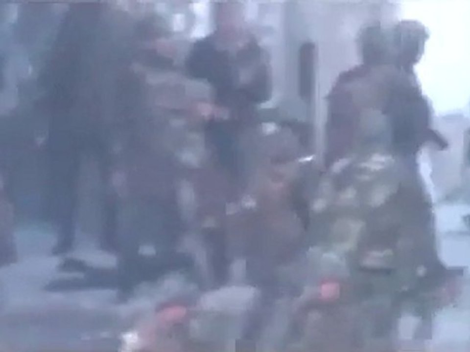 فري برس حماه المحتلة حميدية انتشار الامن والشبيحه في حي الحميدية 21 3 2012