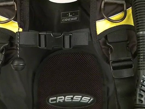60 Second Scuba Lab: Cressi Travel Light BC