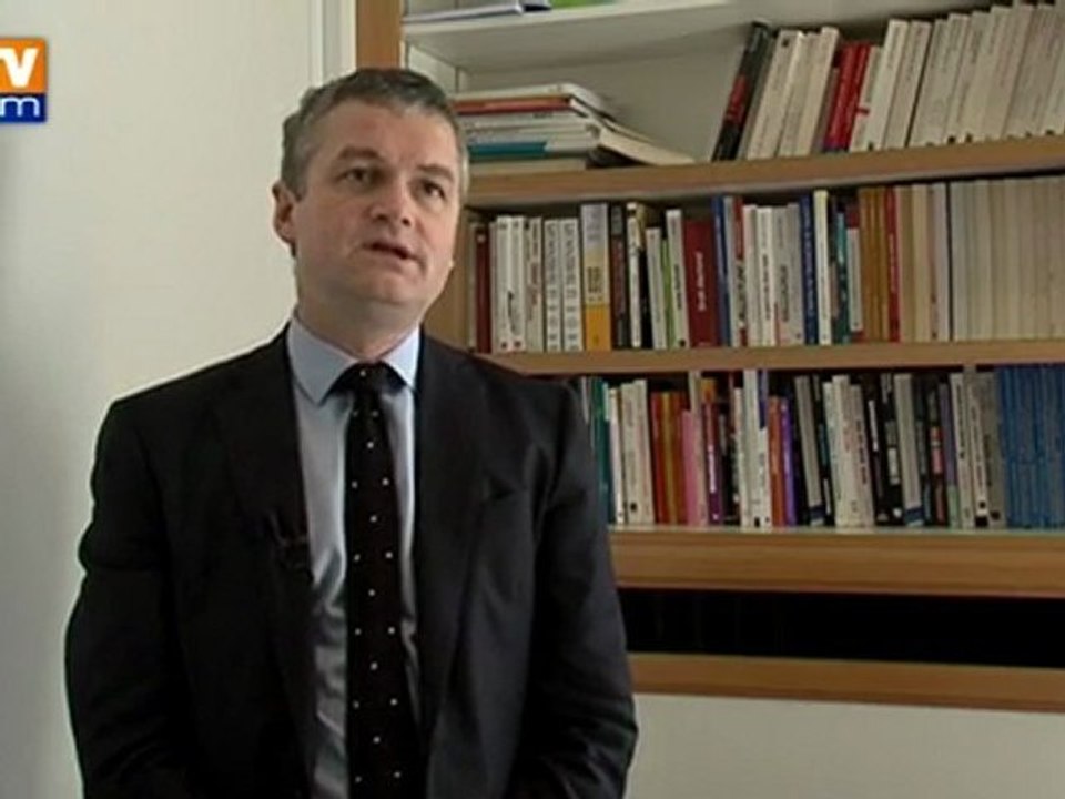 La Course 2012 : Sarkozy devance Hollande de 2 points au 1er tour