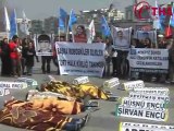 Kadıköy İskele Meydanı nda Newroz a yönelik saldırılar protesto edildi